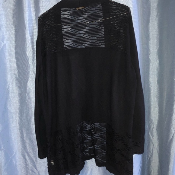 Renuar XL Black Textured Cardigan , classy cardigan to dress up any outfit - Picture 8 of 8